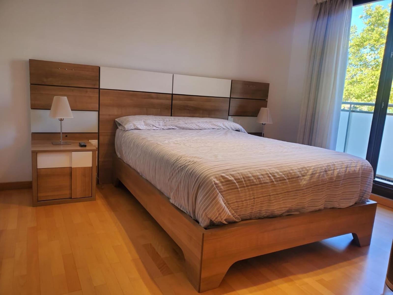 Habitacion Con Piscina Y Sauna Сант-Кугат-дель-Вальес Экстерьер фото