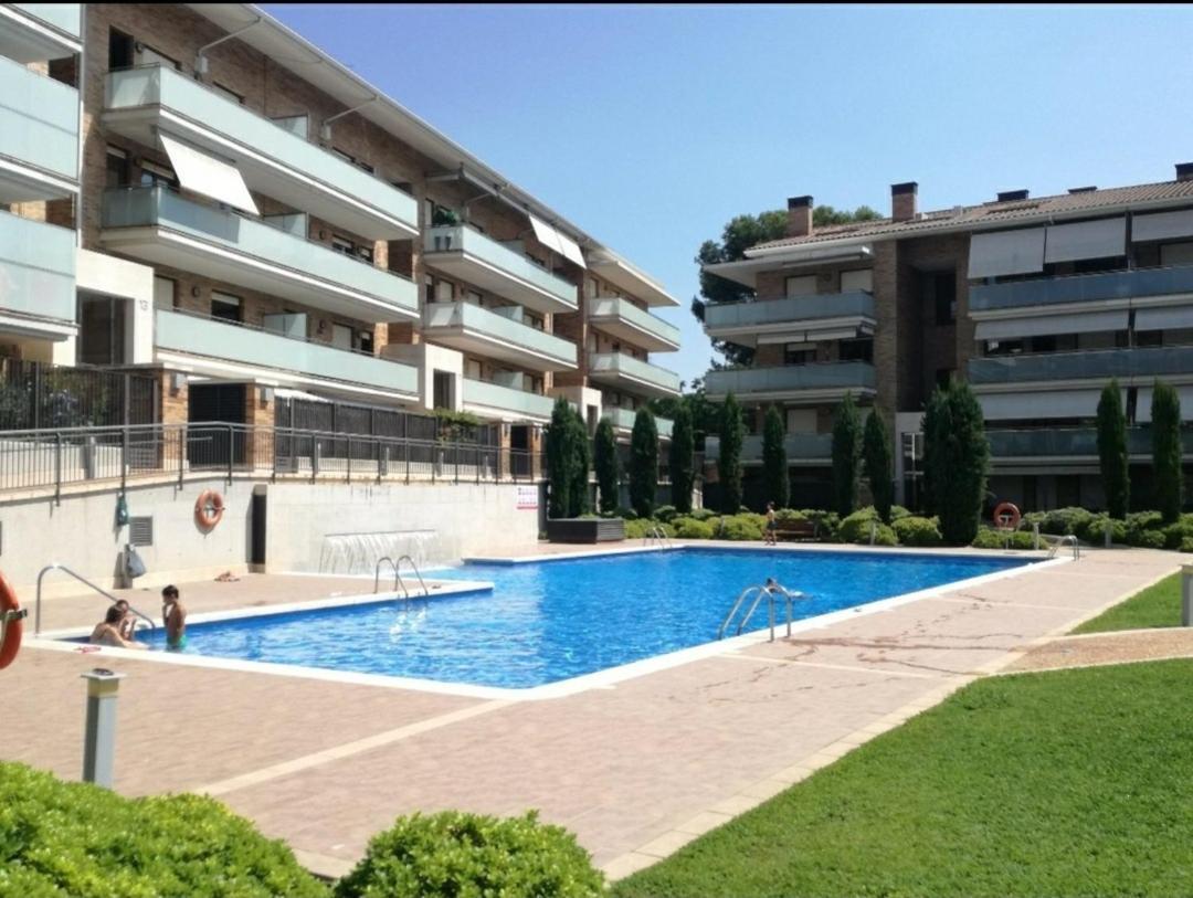 Habitacion Con Piscina Y Sauna Сант-Кугат-дель-Вальес Экстерьер фото